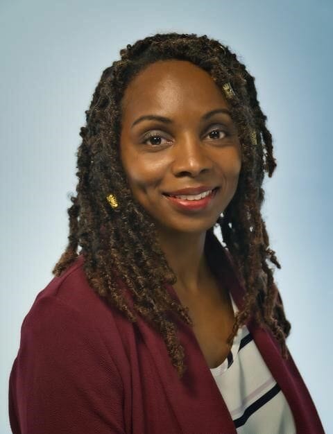 Headshot of Annette Harris